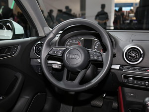 2018?yun)WA3 Limousine Ϻ܇(ch)չ