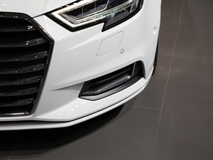 2018?yun)WA3 Limousine Ϻ܇(ch)չ