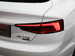 2017��W��A5 �Ϻ�܇չ