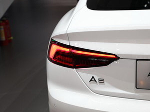 2017��W��A5 �Ϻ�܇չ