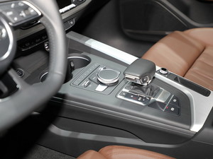 2017��W��A5 �Ϻ�܇չ