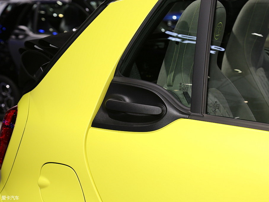 2018 smart fortwo 