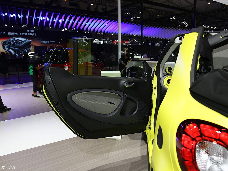 2018 smart fortwo 
