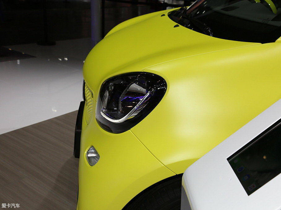 2018 smart fortwo 