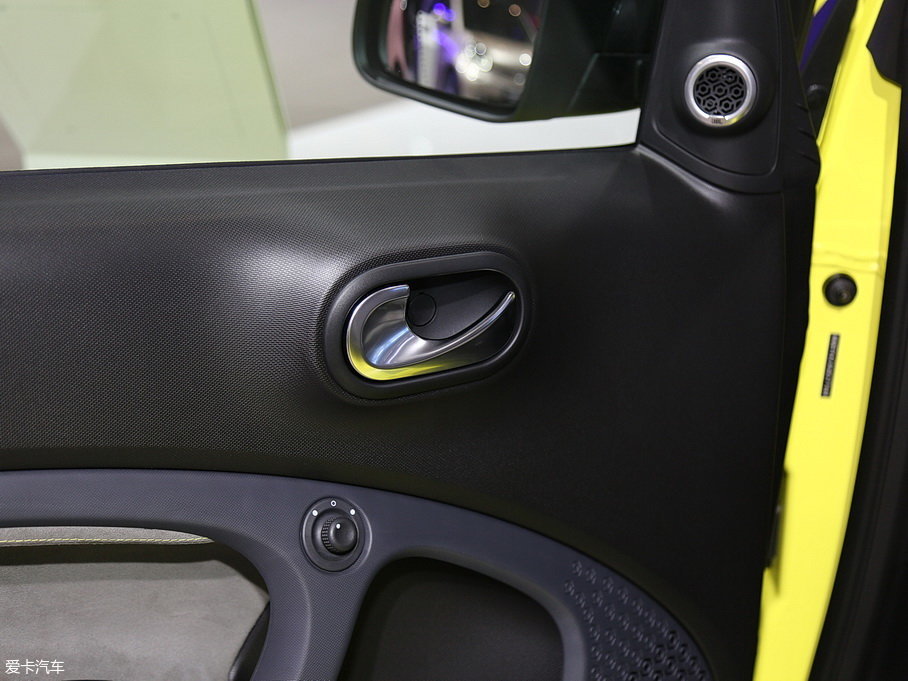 2018 smart fortwo 