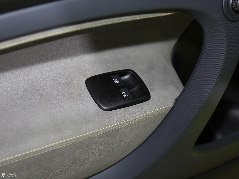 2018 smart fortwo 