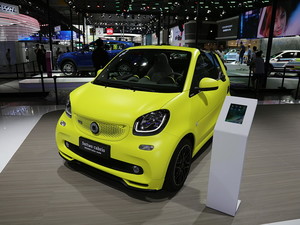 Ͳ˹ smart fortwo
