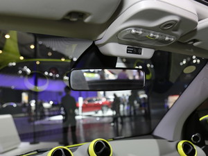 2018 smart fortwo Ϻ܇չ