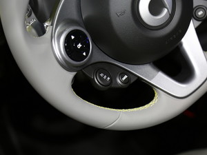 2018 smart fortwo Ϻ܇չ