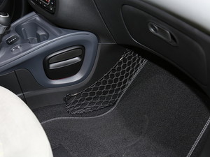 2018 smart fortwo Ϻ܇չ