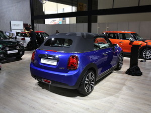 MINI CABRIO