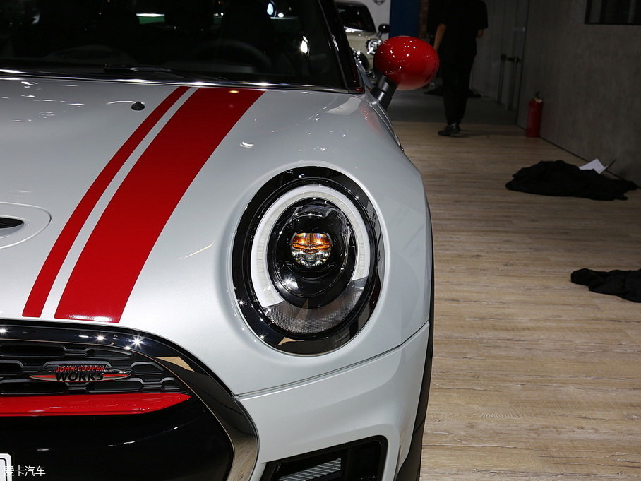 2017MINI JCW CLUBMAN 