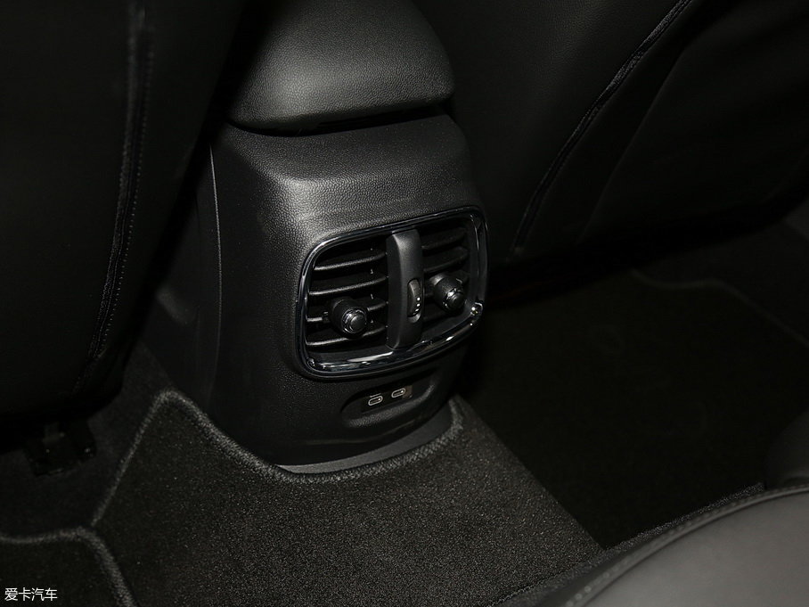 2017MINI JCW CLUBMAN 