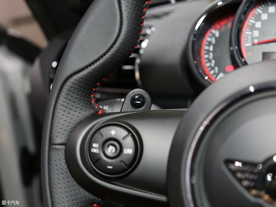 2017MINI JCW CLUBMAN 