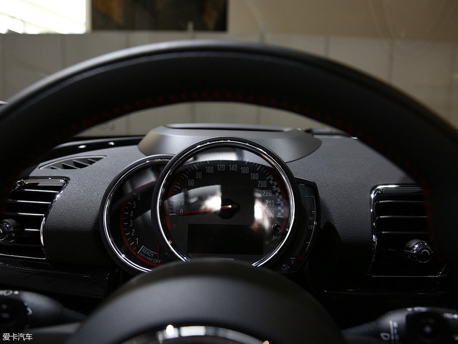 2017MINI JCW CLUBMAN 