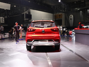 2019��MG EZS �Ϻ�܇չ