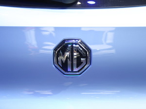 2019��MG EZS �Ϻ�܇չ