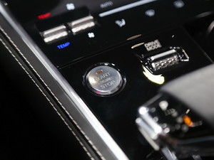 2019LCS85 COUPE Ϻ܇չ