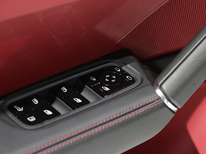 2019CayenneԴ Ϻ܇չ