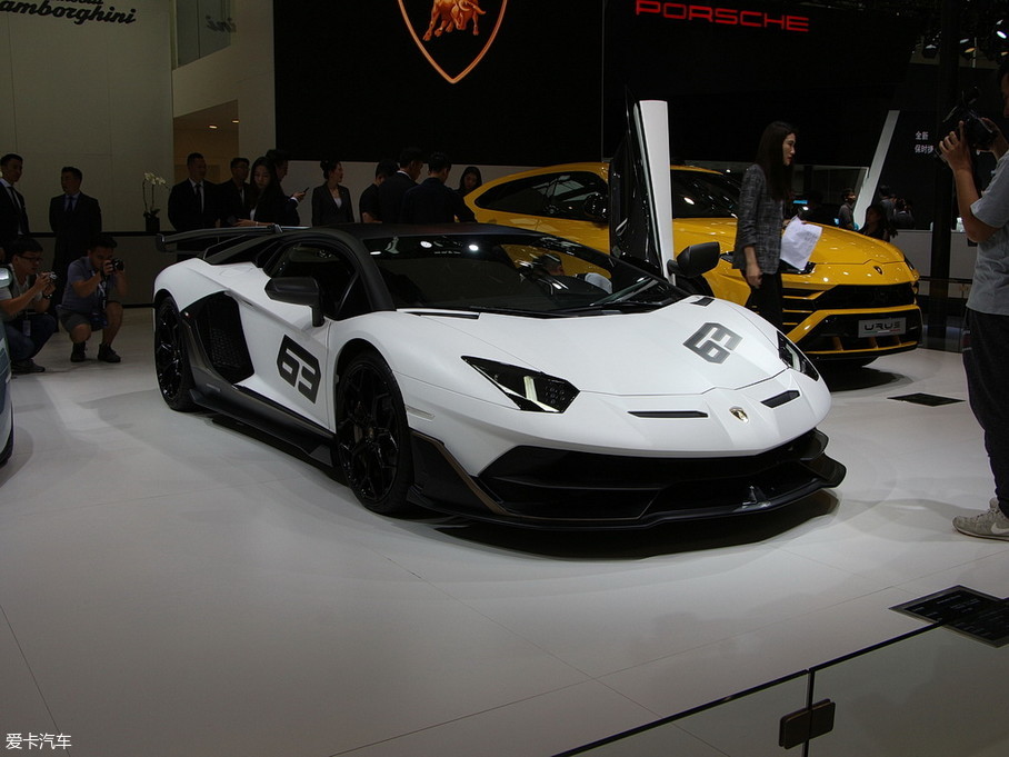 2019A(y)ventador 