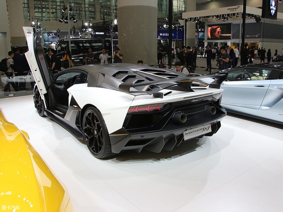2019Aventador 