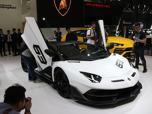 2019Aventador Ϻ܇չ