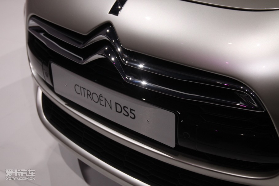 2012��DS 5(�M��) 