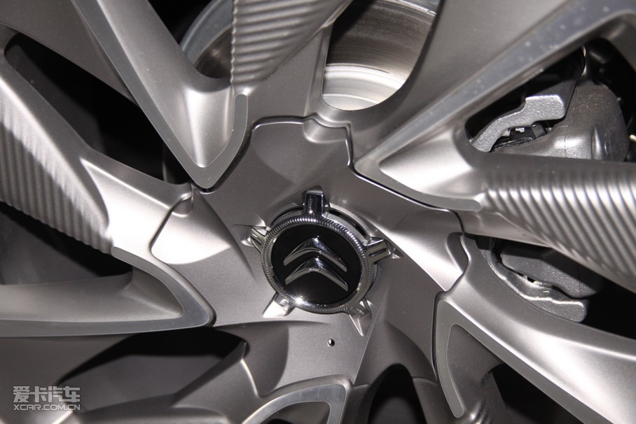 2012��DS 5(�M(j��n)��) 