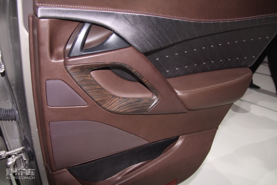 2012��DS 5(�M��) 