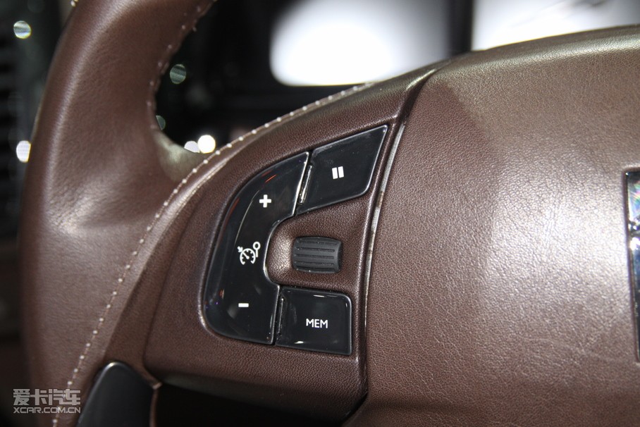 2012��DS 5(�M��) 