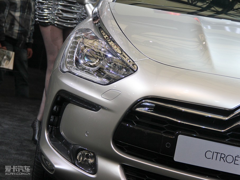 2012��DS 5(�M��) 