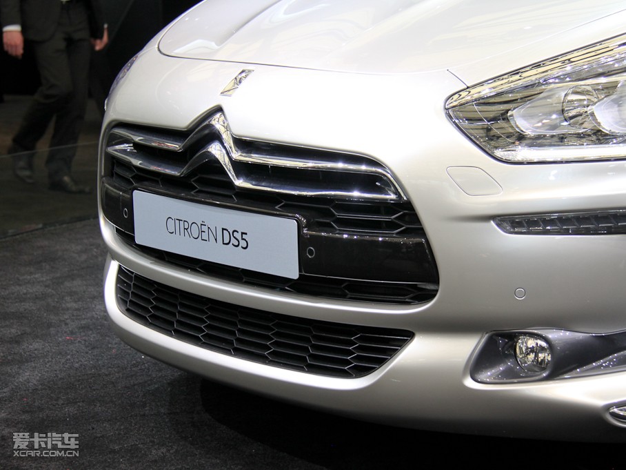 2012��DS 5(�M��) 