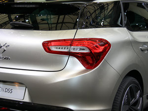 2012DS 5(M) ^
