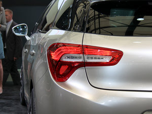 2012DS 5(M) ^