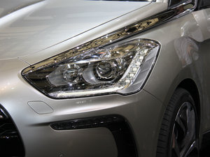 2012DS 5(M) ^