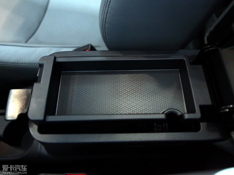 2012��C4 AIRCROSS(�M(j��n)��) 2.0L ���(q��)���A��