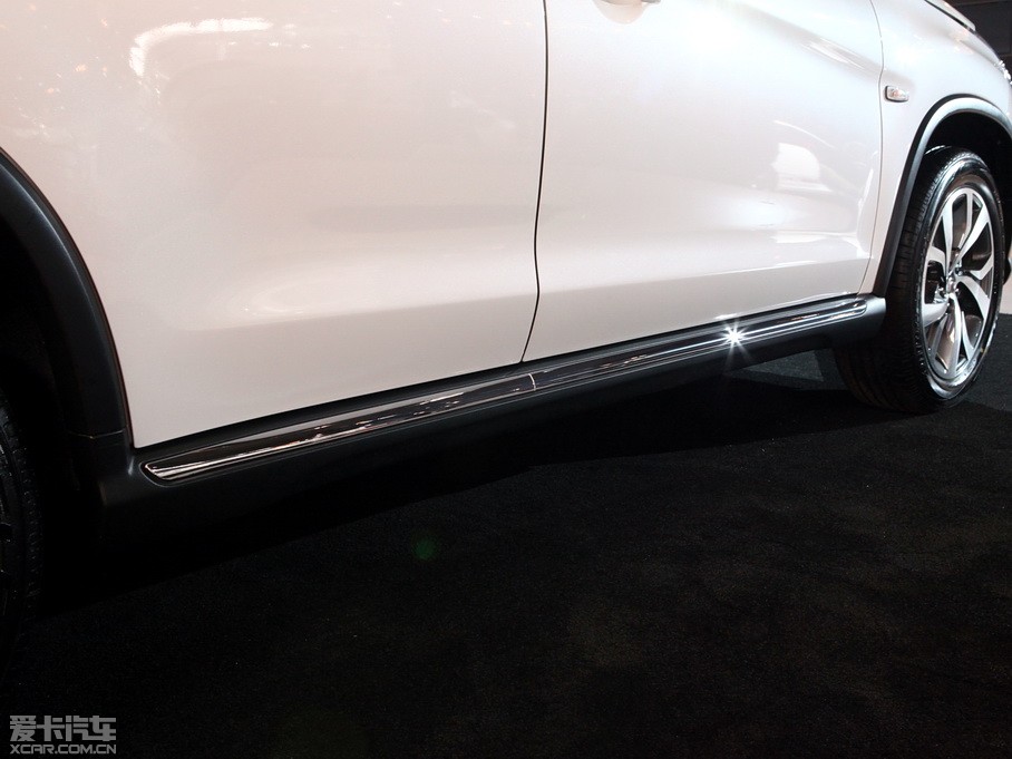 2012��C4 AIRCROSS(�M��) 2.0L �����A��