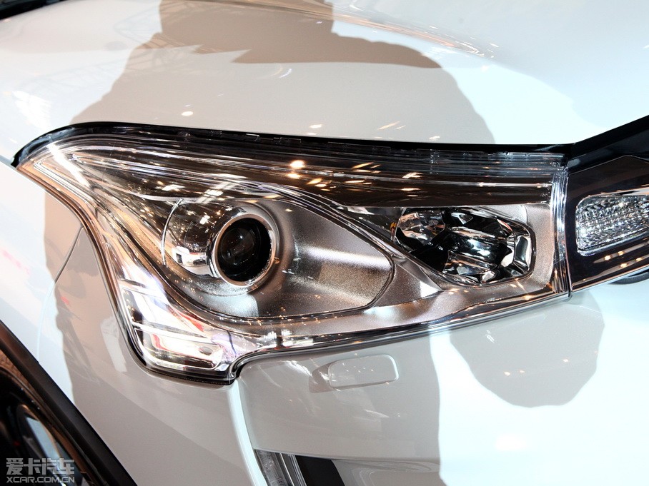 2012��C4 AIRCROSS(�M��) 2.0L �����A��