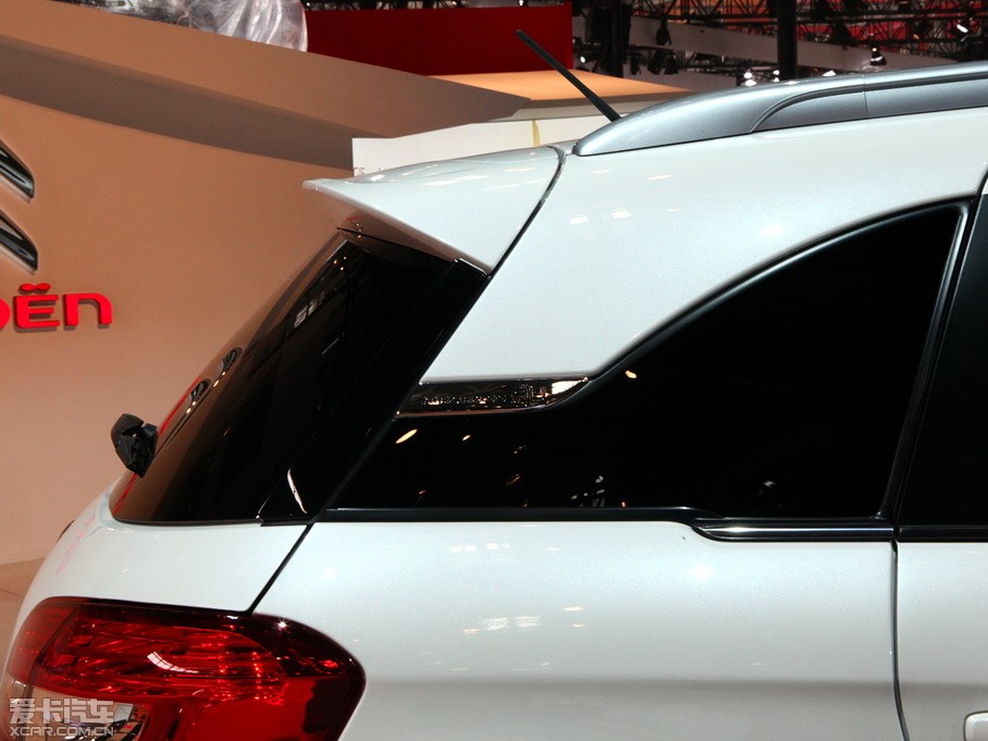 2012��C4 AIRCROSS(�M��) 2.0L �����A��