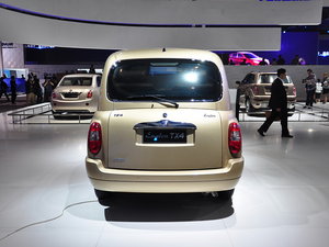 2009款吉利TX4 整体外观
