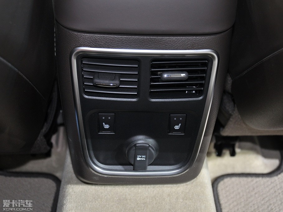 2012R˹300C(M) 3.6L A