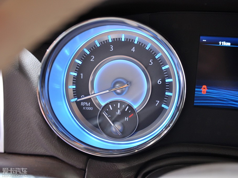 2012R˹300C(M(jn)) 3.6L A