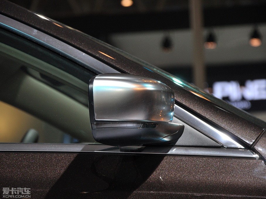 2012R˹300C(M(jn)) 3.6L A