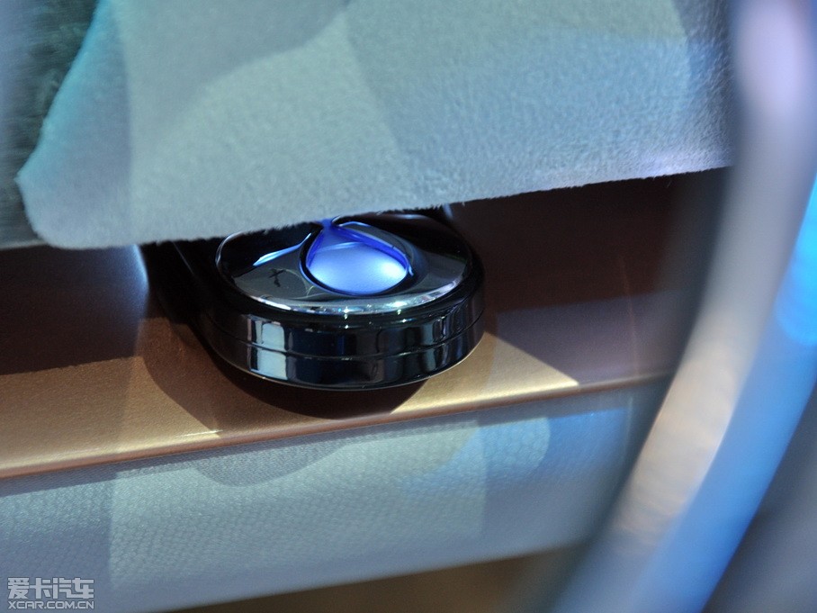 2012���v��400 ����܇