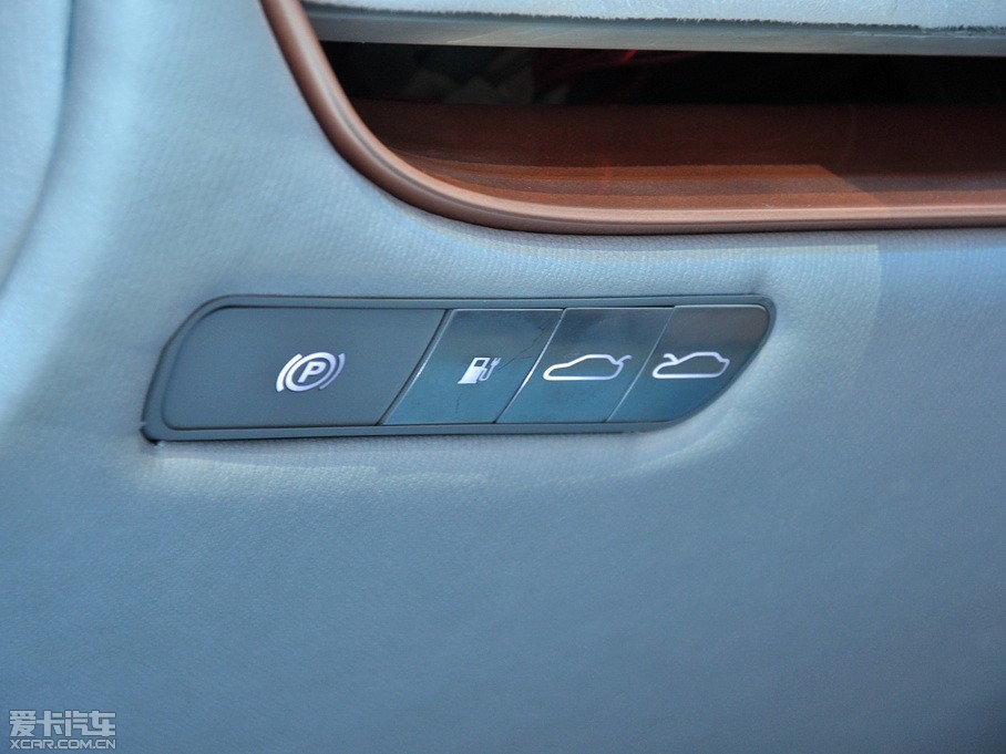 2012���v��400 ����܇