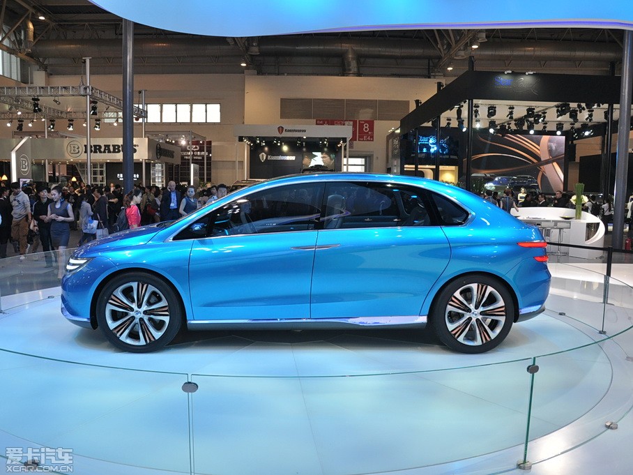 2012���v��400 ����܇