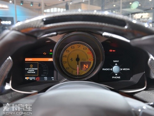 法拉利 2013款F12berlinetta