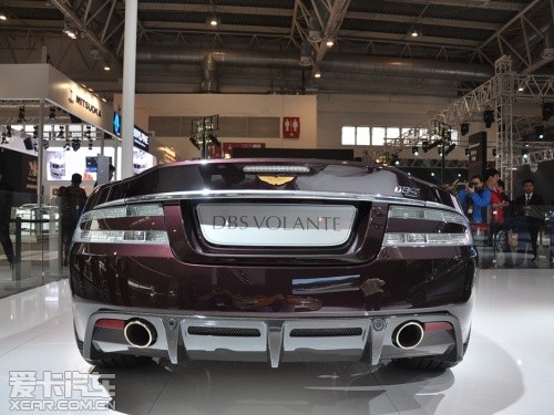 阿斯顿马丁 DBS Volante