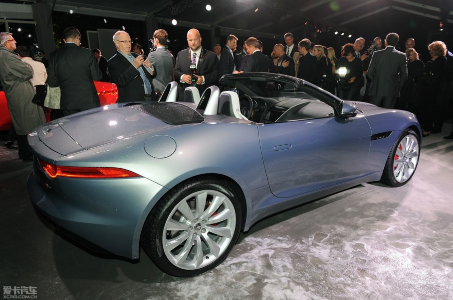 ڰ賵չϣݱF-Typeͣ³ͣǷֱǣF-TypeF-Type SԼF-Type V8 S³XKСƽ̨з2011귨˸ʳչ׷C-X16Ϊԭ͡óص3.0L V65.0L V8֮Ƕ8Զ...