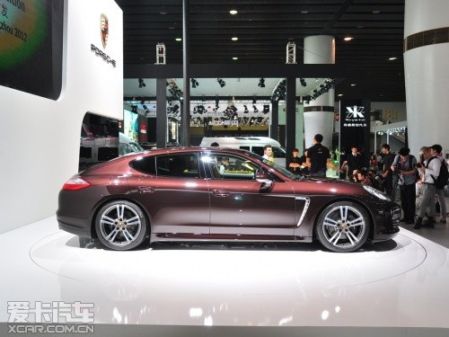 保时捷Panamera白金版